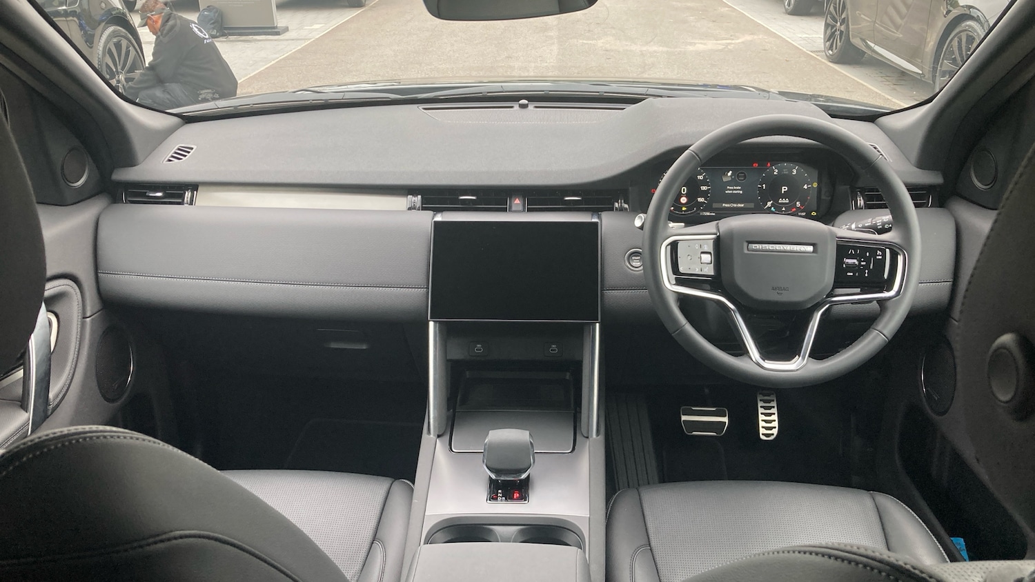 Used Land Rover Discovery Sport 2024 for sale - 76275910: Photo 9