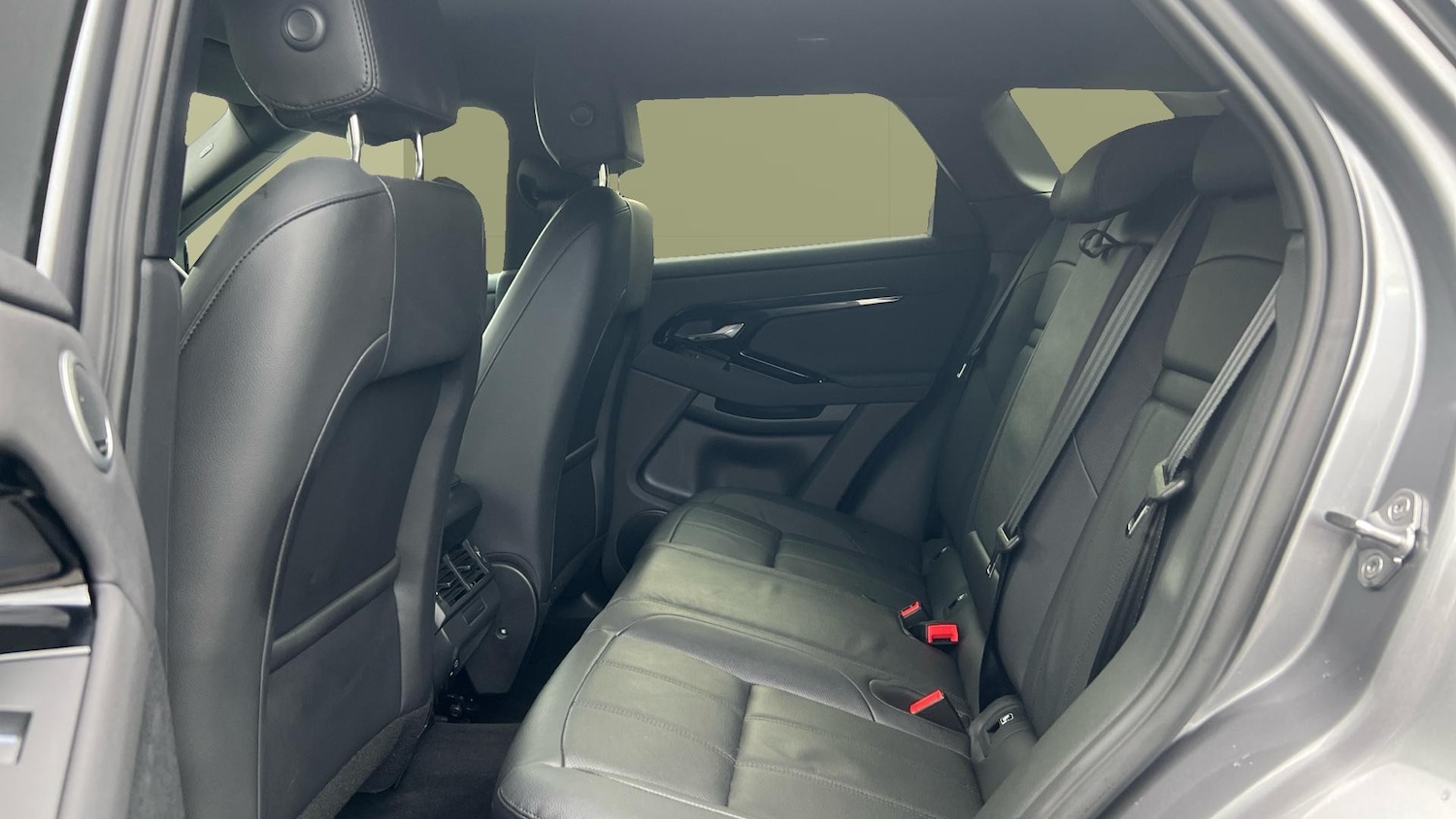 Used Land Rover Range Rover Evoque 2024 for sale - 76193768: Photo 4