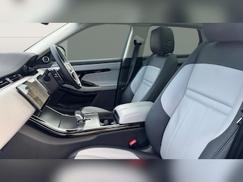 Used Land Rover Range Rover Evoque 2025 for sale - 77151866: Photo