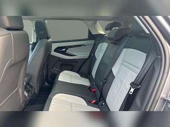 Used Land Rover Range Rover Evoque 2025 for sale - 77151866: Photo