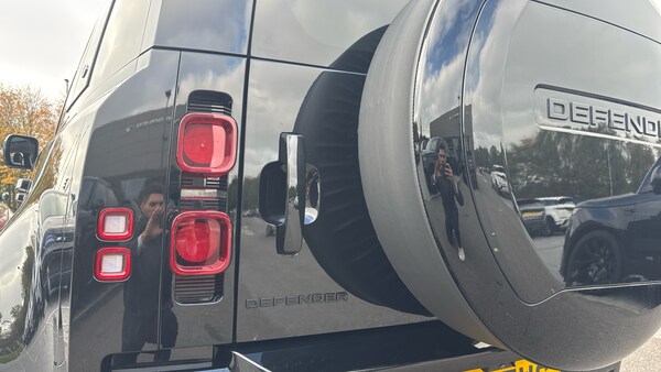 Used Land Rover Defender 2024 for sale - 76219001: Photo 19