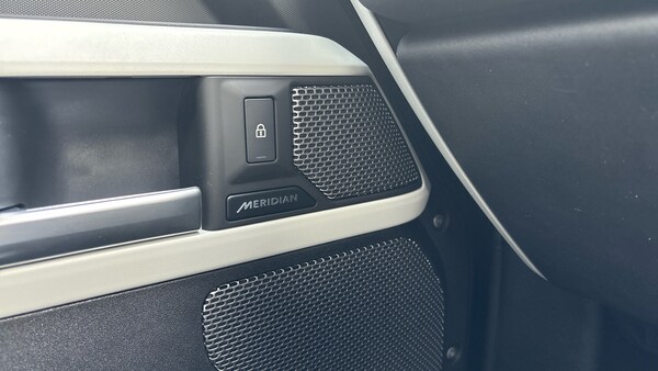 Used Land Rover Defender 2024 for sale - 76219001: Photo 39