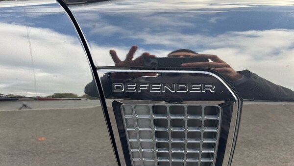 Used Land Rover Defender 2024 for sale - 76219001: Photo 57