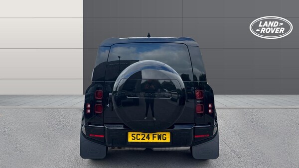 Used Land Rover Defender 2024 for sale - 76219001: Photo 6