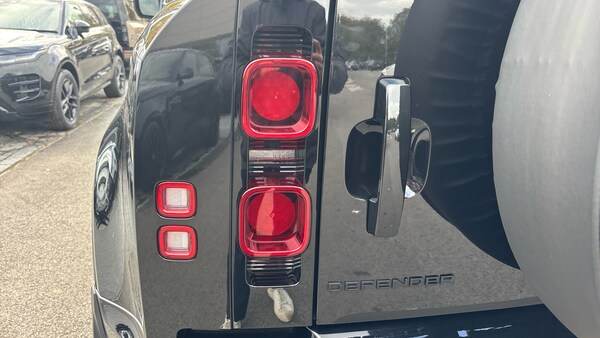 Used Land Rover Defender 2024 for sale - 76219001: Photo 78