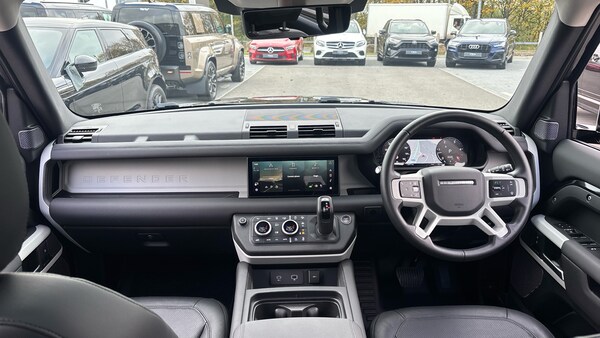 Used Land Rover Defender 2024 for sale - 76219001: Photo 9