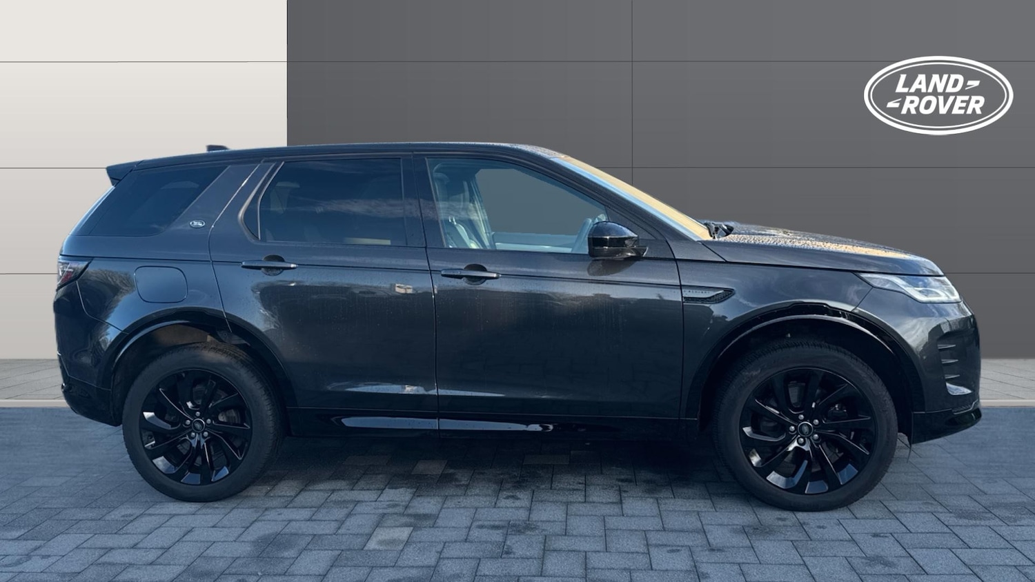 Used Land Rover Discovery Sport 2025 for sale - 76959753: Photo 5