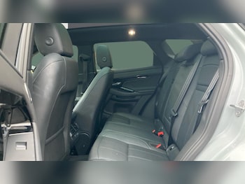 Used Land Rover Range Rover Evoque 2024 for sale - 76277086: Photo