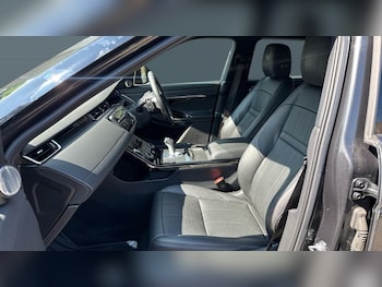 Used Land Rover Range Rover Evoque 2019 for sale - 79232099: Photo