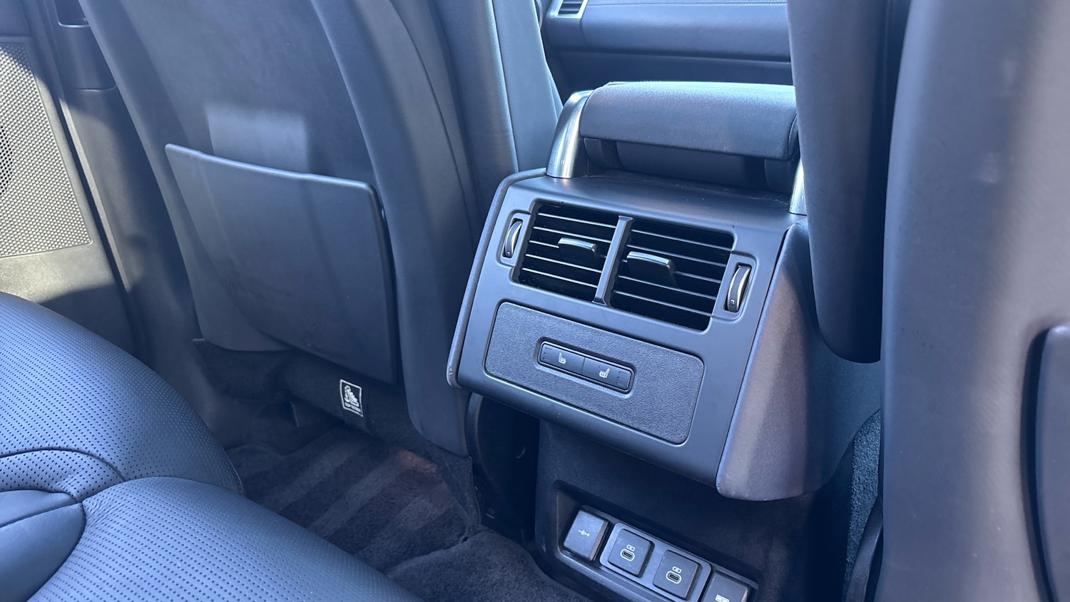 Used Land Rover Discovery 2021 for sale - 76777918: Photo 18