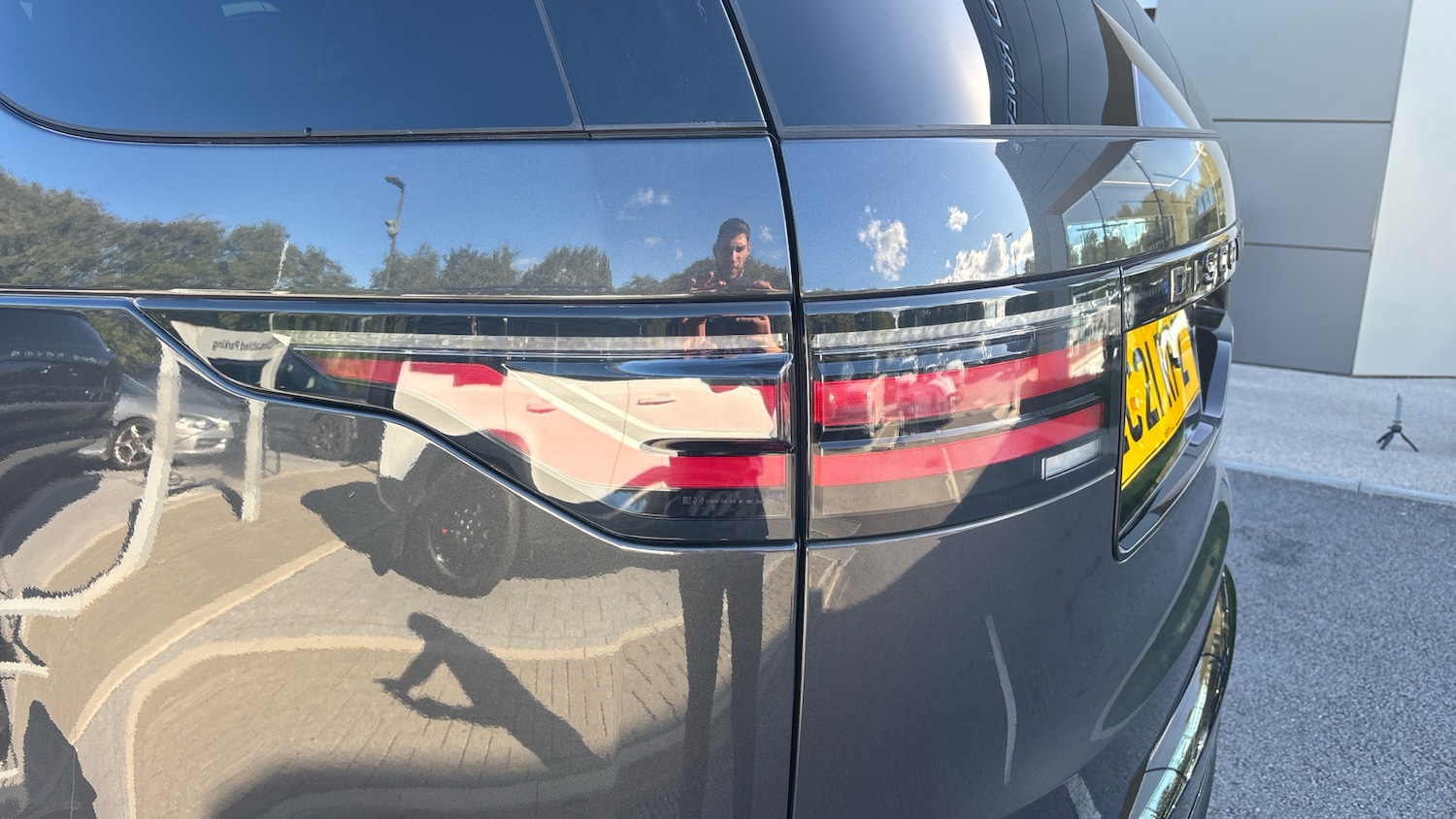 Used Land Rover Discovery 2021 for sale - 76777918: Photo 33