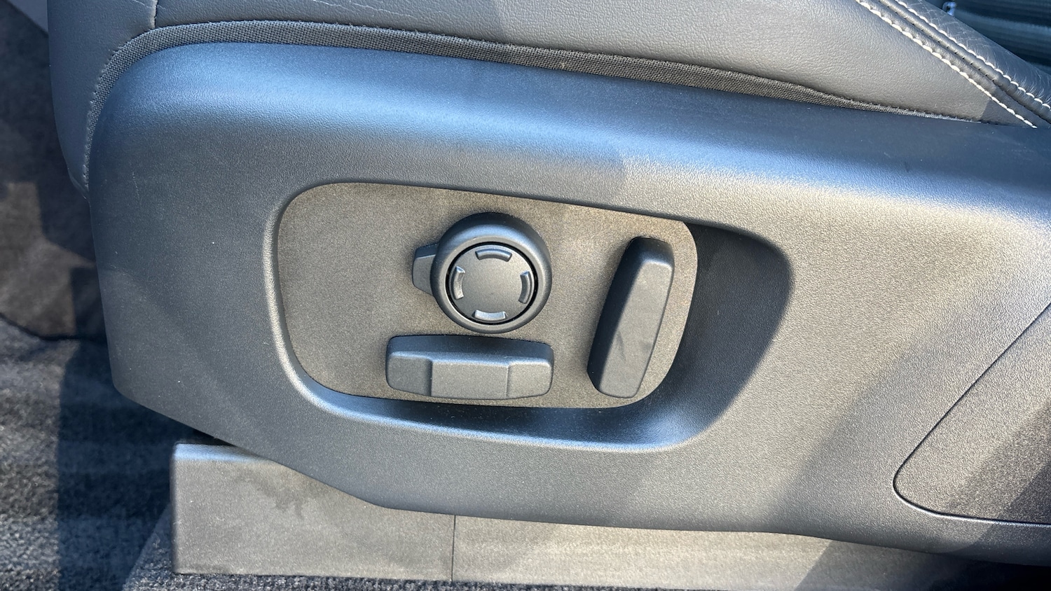 Used Land Rover Discovery 2021 for sale - 76777918: Photo 49