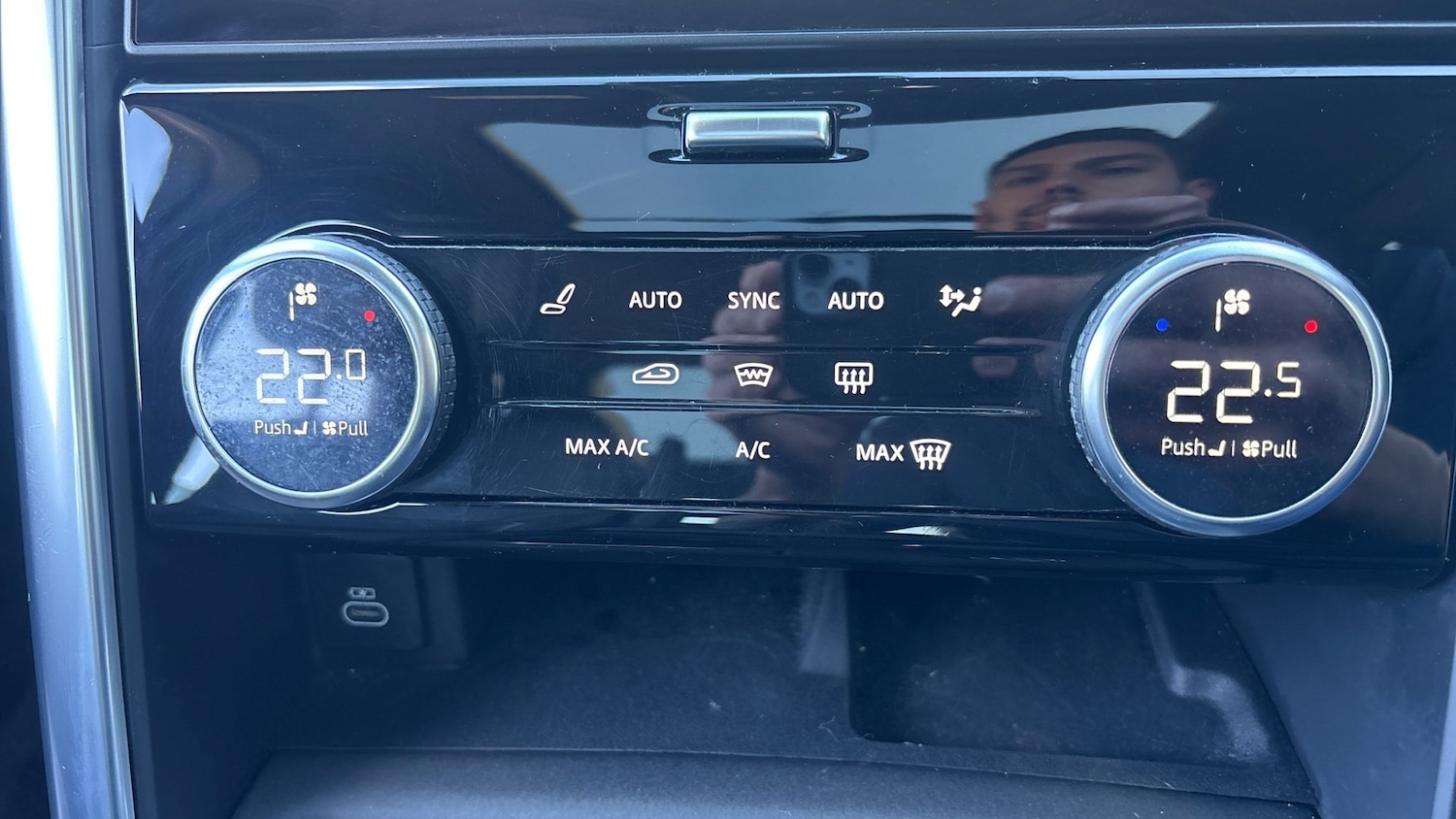 Used Land Rover Discovery 2021 for sale - 76777918: Photo 85