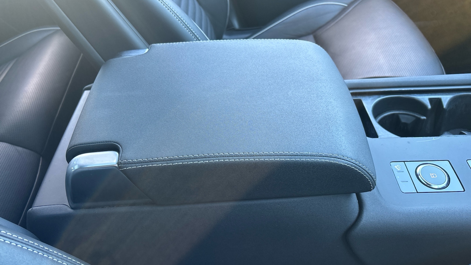 Used Land Rover Discovery 2021 for sale - 76777918: Photo 92