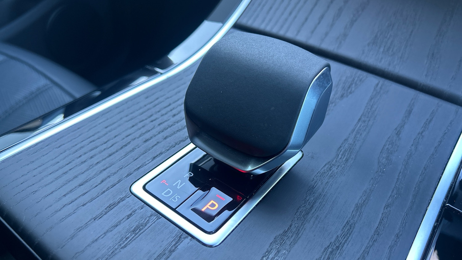 Used Land Rover Range Rover Evoque 2025 for sale - 76004866: Photo 13