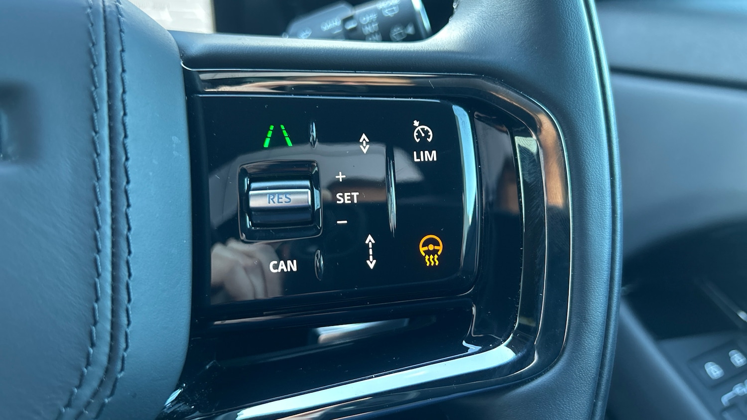 Used Land Rover Range Rover Evoque 2025 for sale - 76004866: Photo 27