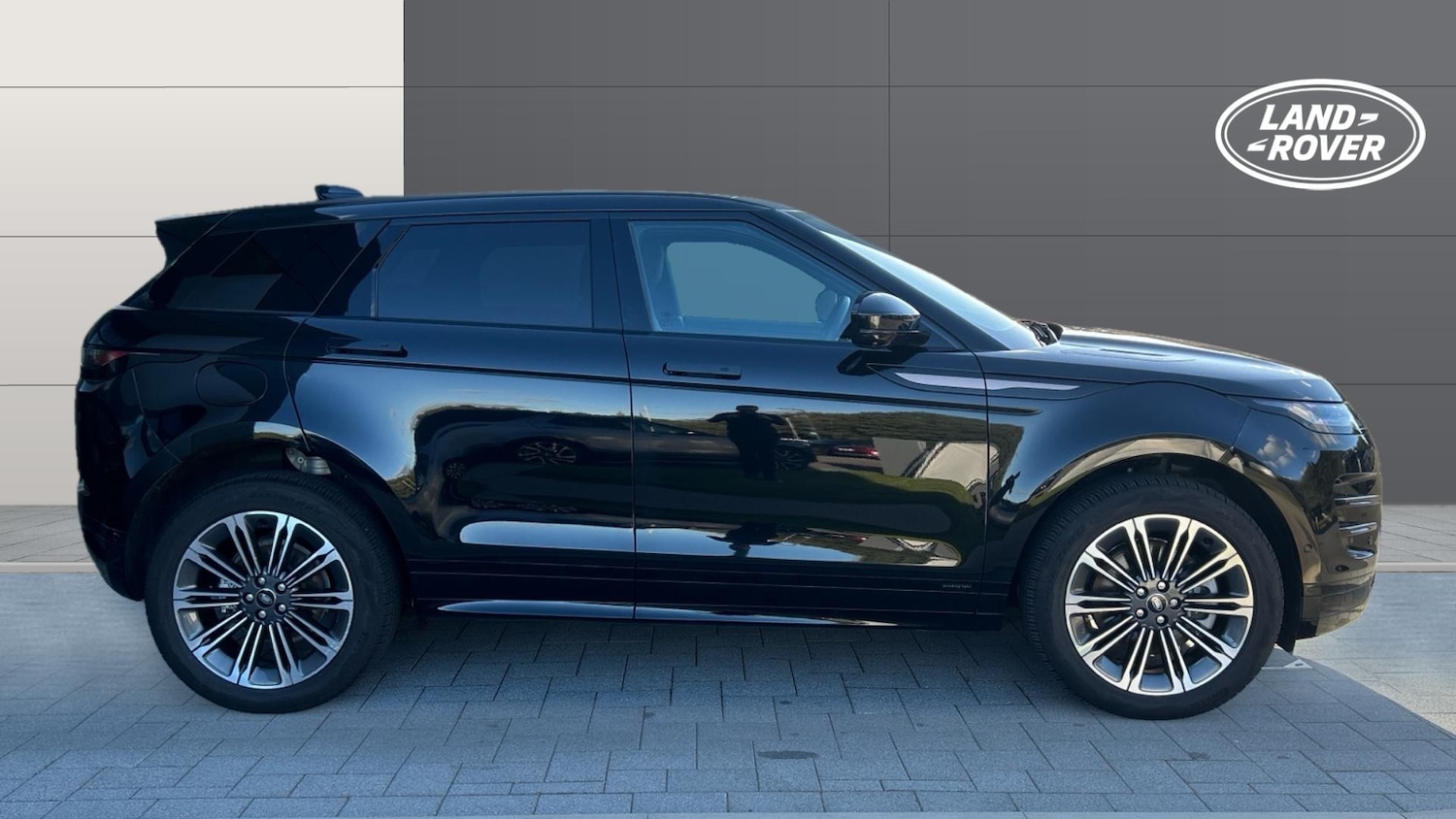 Used Land Rover Range Rover Evoque 2025 for sale - 76004866: Photo 5