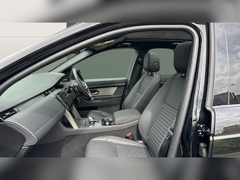 Used Land Rover Discovery Sport 2025 for sale - 79165089: Photo