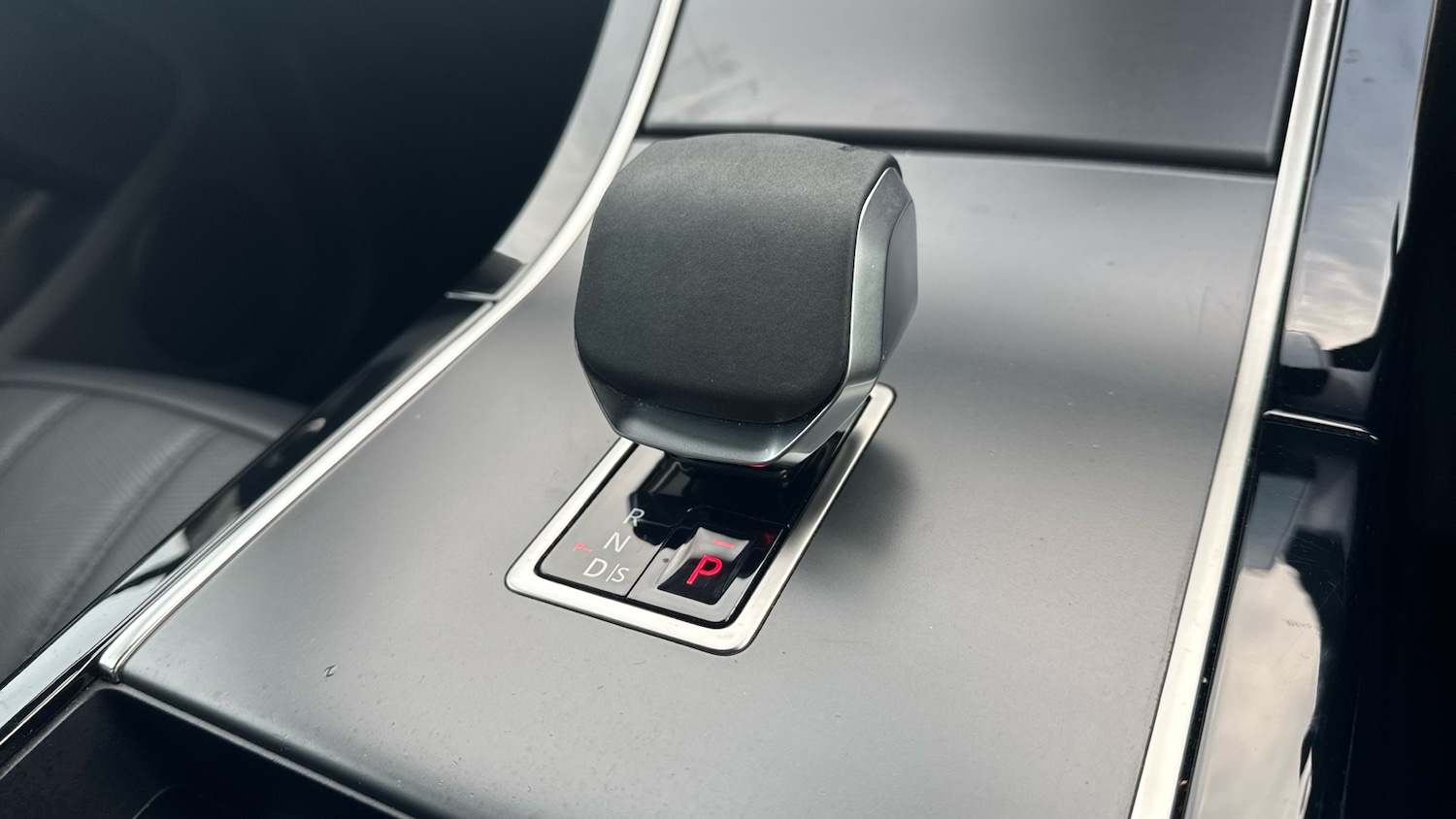 Used Land Rover Range Rover Evoque 2025 for sale - 76859047: Photo 13