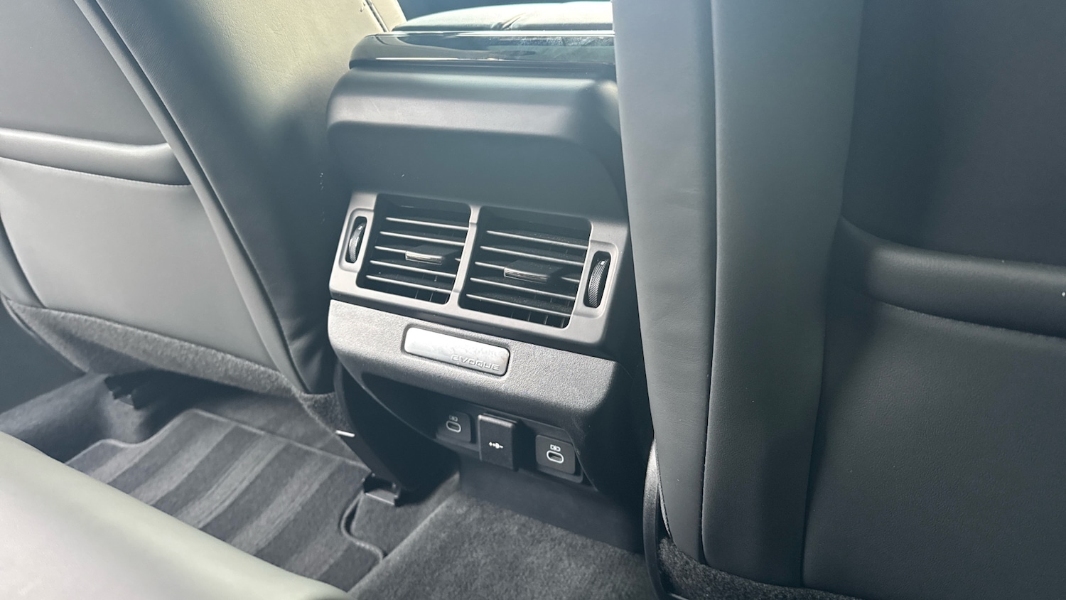 Used Land Rover Range Rover Evoque 2025 for sale - 76859047: Photo 18