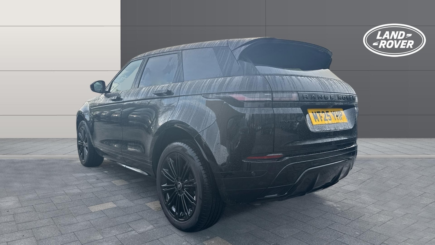Used Land Rover Range Rover Evoque 2025 for sale - 76859047: Photo 2