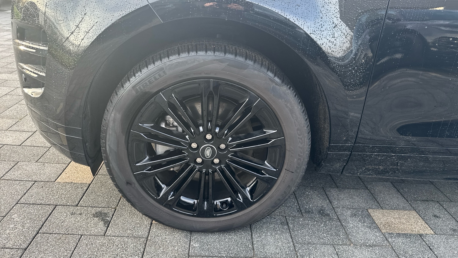 Used Land Rover Range Rover Evoque 2025 for sale - 76859047: Photo 32