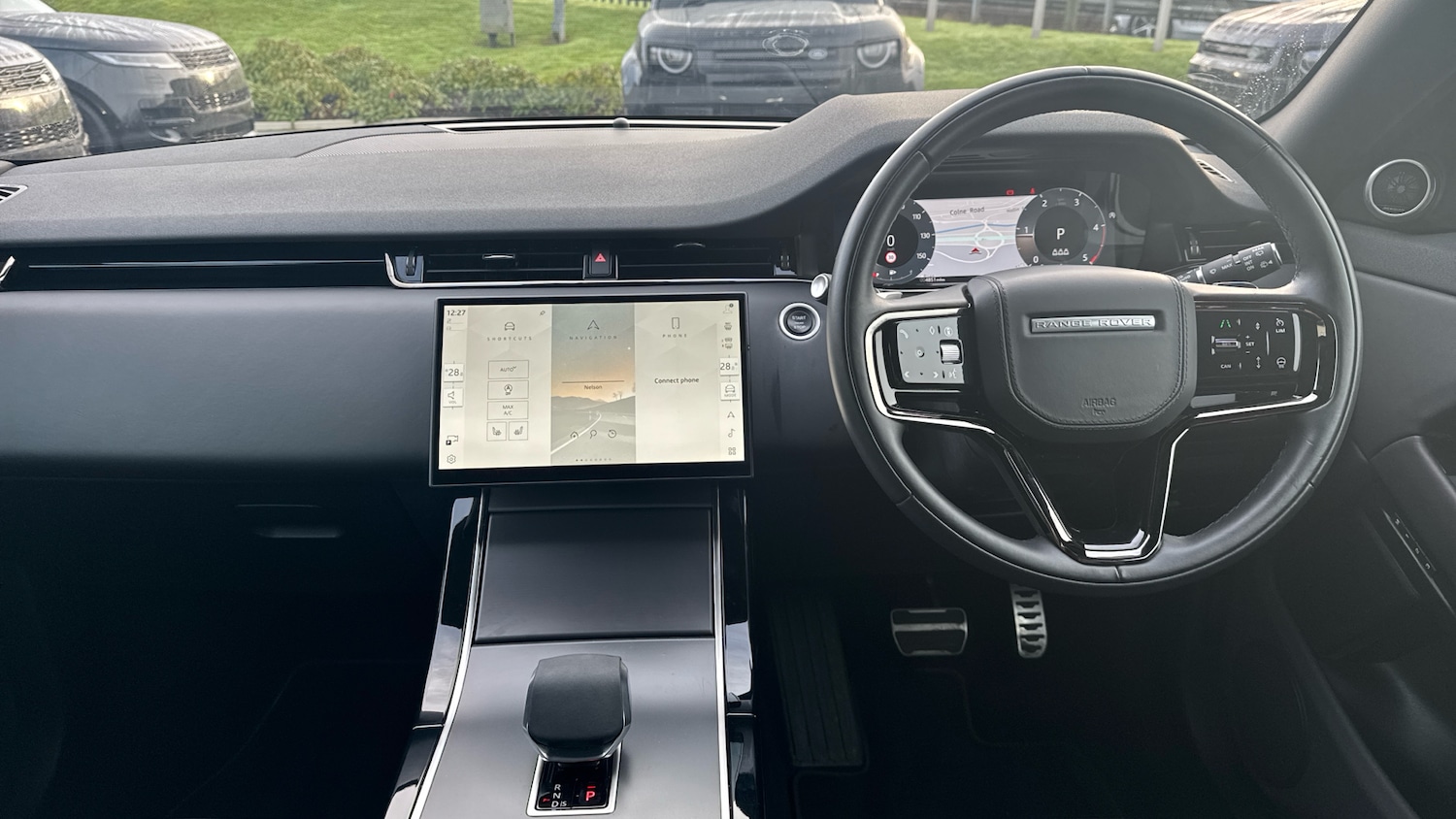 Used Land Rover Range Rover Evoque 2025 for sale - 76859047: Photo 9