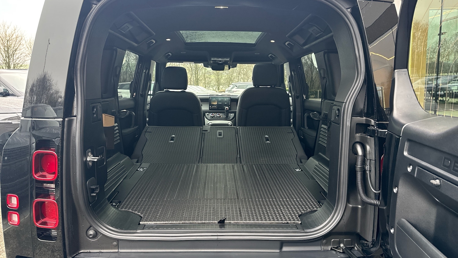 Used Land Rover Defender 2025 for sale - 77288933: Photo 10