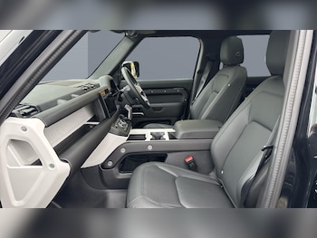 Used Land Rover Defender 2025 for sale - 77288933: Photo