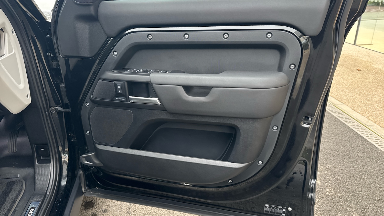 Used Land Rover Defender 2025 for sale - 77288933: Photo 46