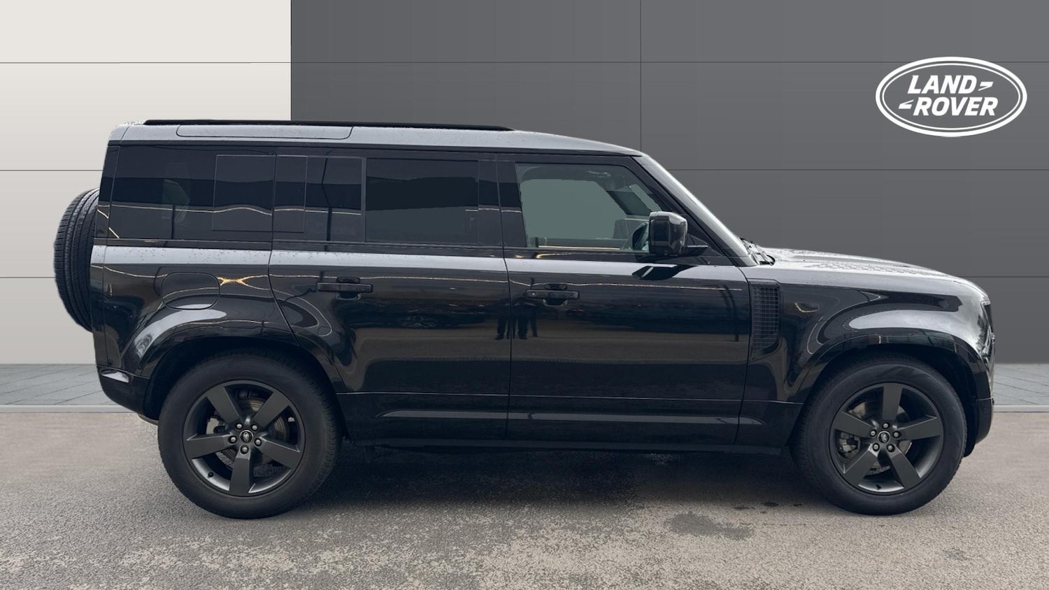 Used Land Rover Defender 2025 for sale - 77288933: Photo 5