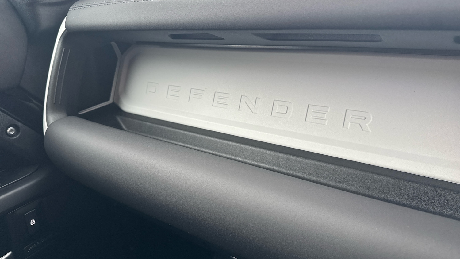 Used Land Rover Defender 2025 for sale - 77288933: Photo 57