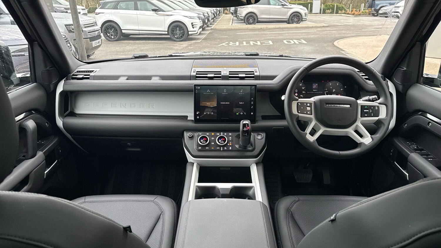 Used Land Rover Defender 2025 for sale - 77288933: Photo 9