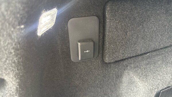 Used Land Rover Range Rover Evoque 2025 for sale - 75665274: Photo 37