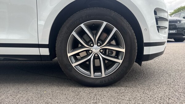 Used Land Rover Range Rover Evoque 2025 for sale - 75665274: Photo 8