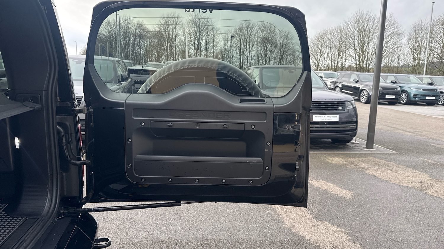 Used Land Rover Defender 2025 for sale - 77990476: Photo 34