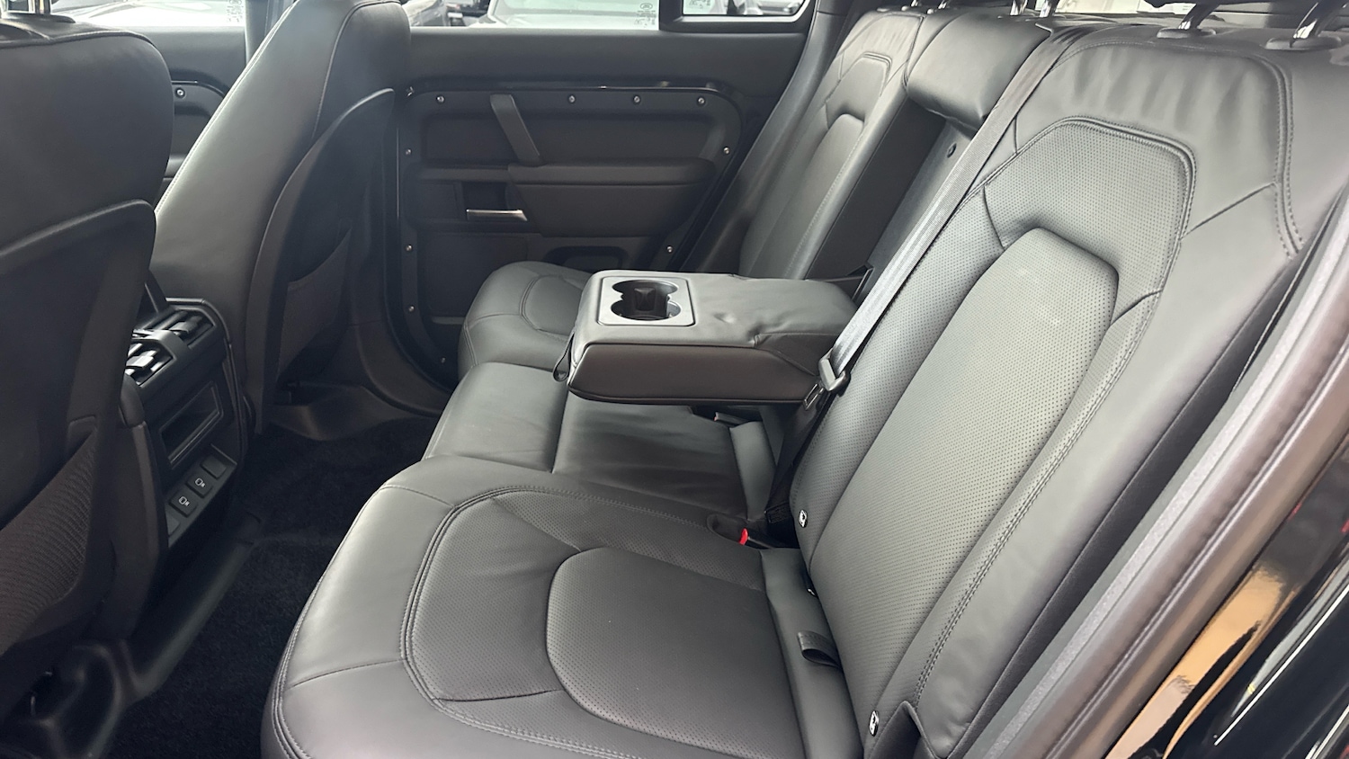 Used Land Rover Defender 2025 for sale - 77990476: Photo 36