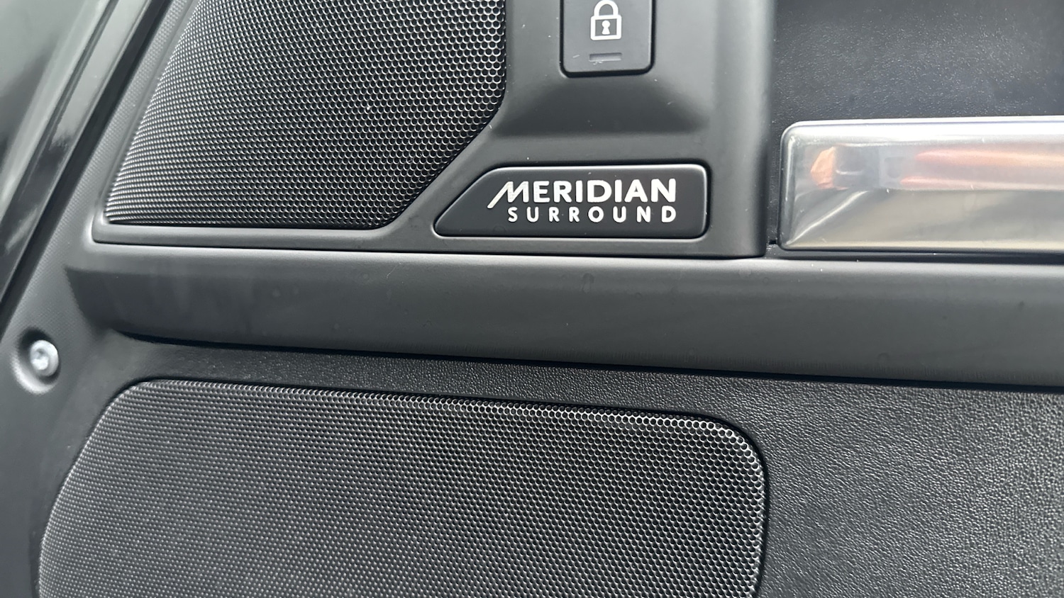 Used Land Rover Defender 2025 for sale - 77990476: Photo 44