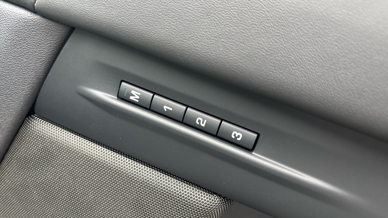 Used Land Rover Range Rover Evoque 2025 for sale - 78212222: Photo 43