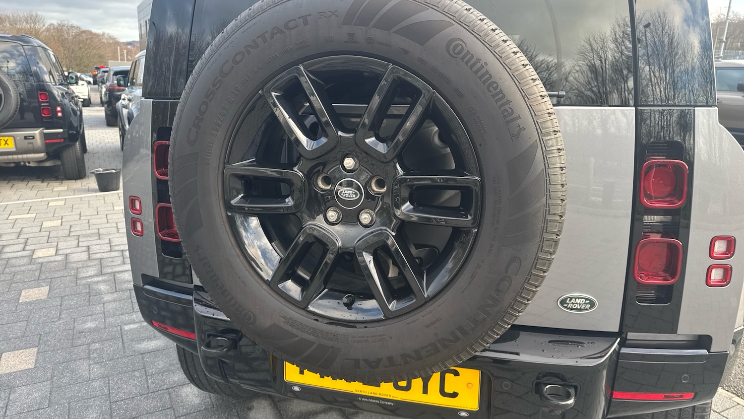 Used Land Rover Defender 2022 for sale - 76971823: Photo 30