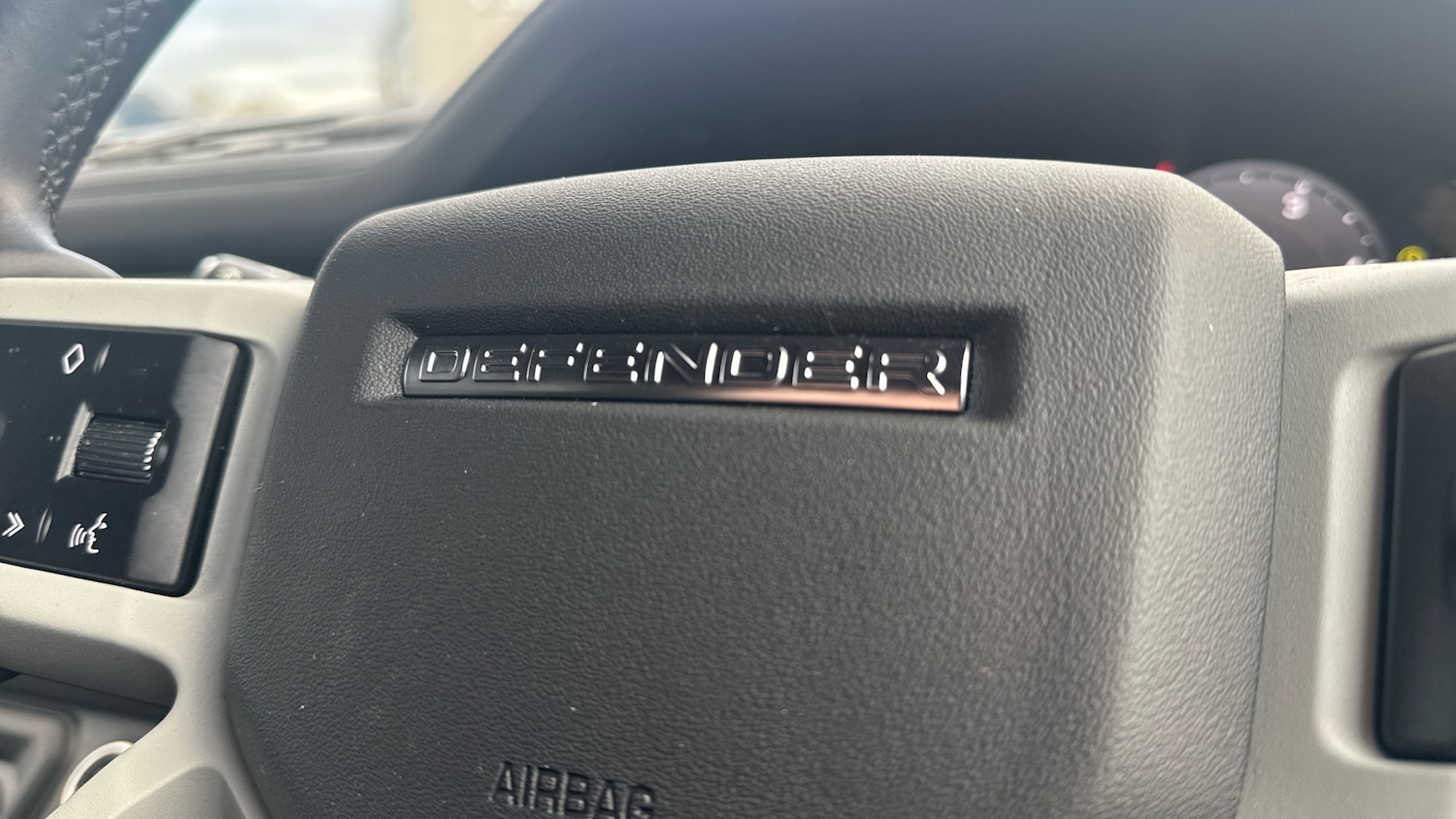 Used Land Rover Defender 2022 for sale - 76971823: Photo 61