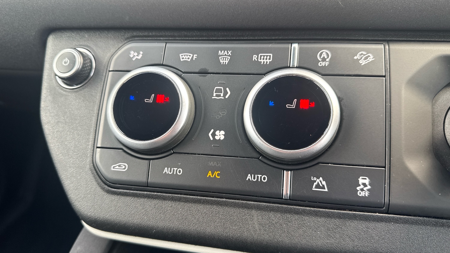 Used Land Rover Defender 2022 for sale - 76971823: Photo 62