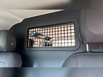 Used Land Rover Defender 2023 for sale - 78325277: Photo