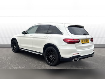 Used Mercedes-Benz GLC 2018 for sale - 76007460: Photo