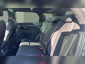 Used Land Rover Range Rover Evoque 2022 for sale - 77883795: Photo