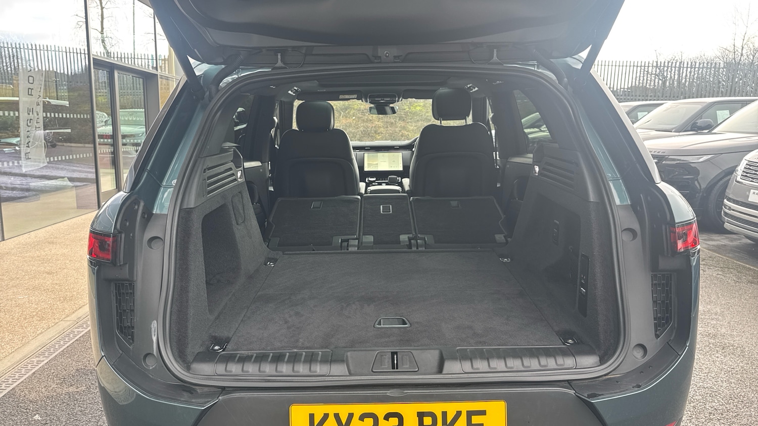 Used Land Rover Range Rover Sport 2023 for sale - 77643595: Photo 10