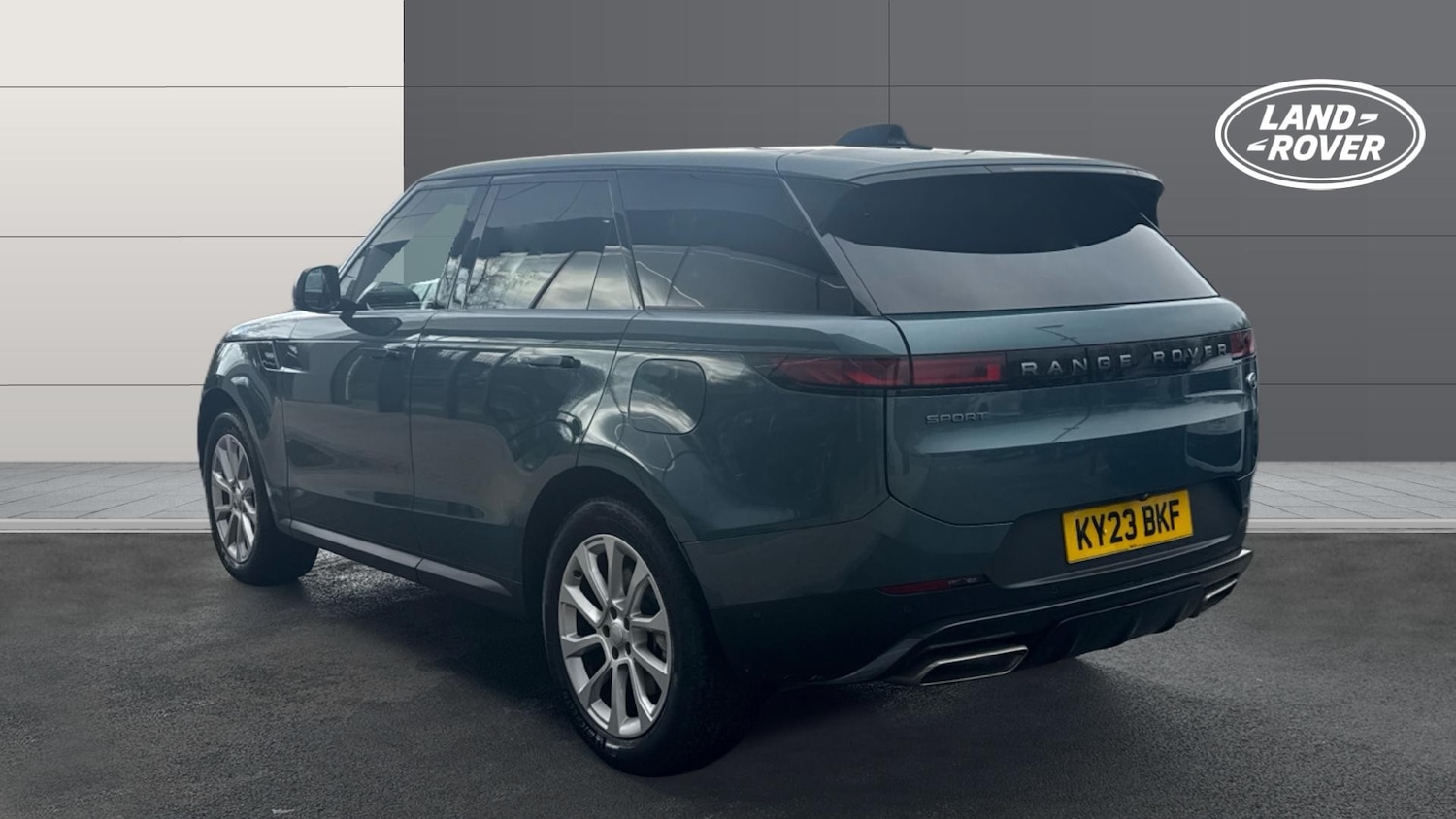 Used Land Rover Range Rover Sport 2023 for sale - 77643595: Photo 2