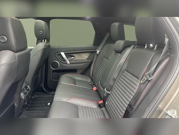Used Land Rover Discovery Sport 2023 for sale - 78907488: Photo