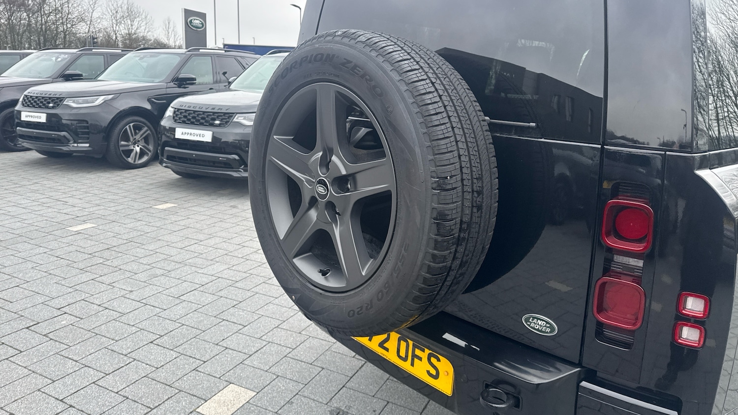 Used Land Rover Defender 2022 for sale - 77351104: Photo 31