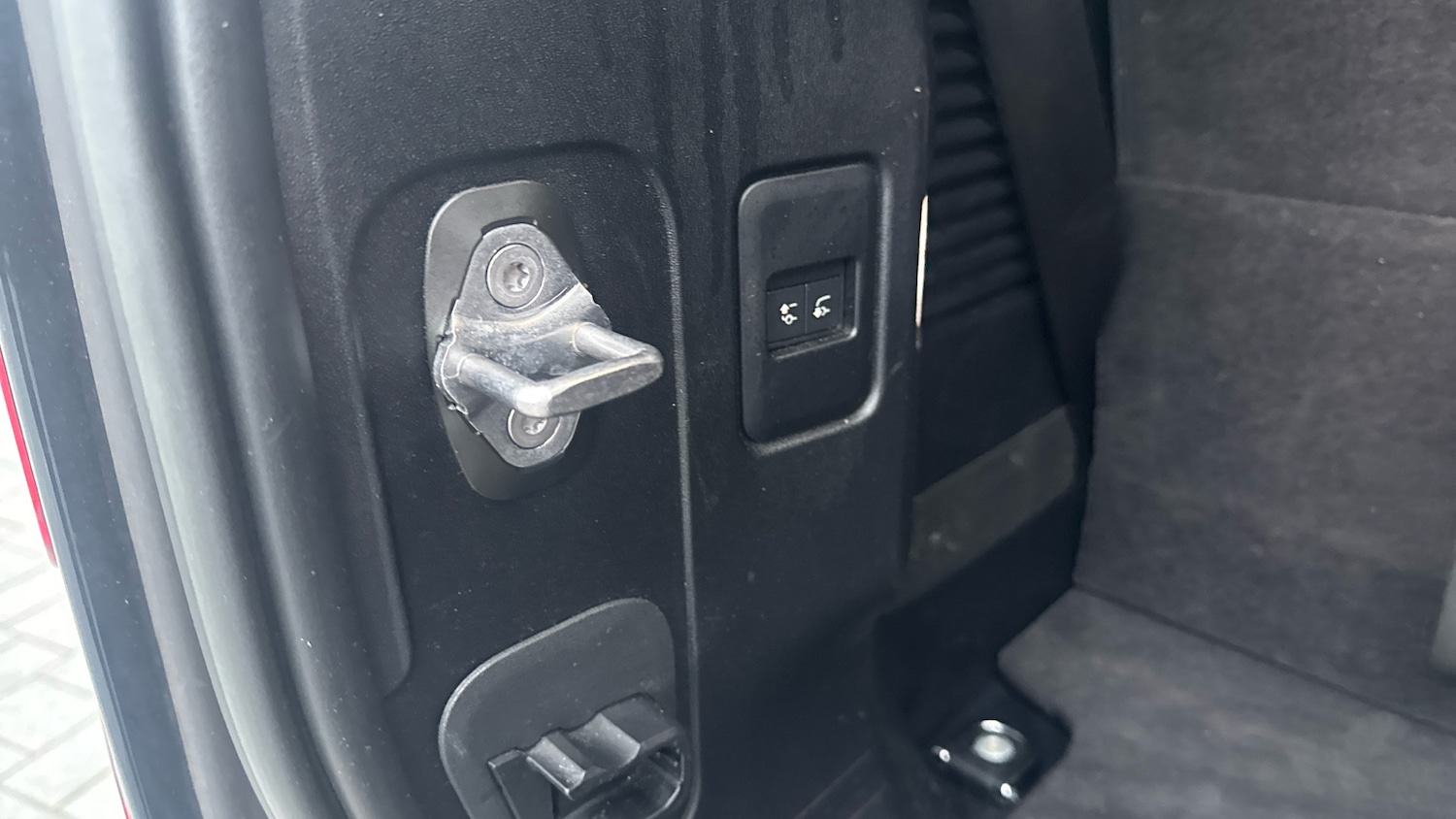 Used Land Rover Defender 2022 for sale - 77351104: Photo 36